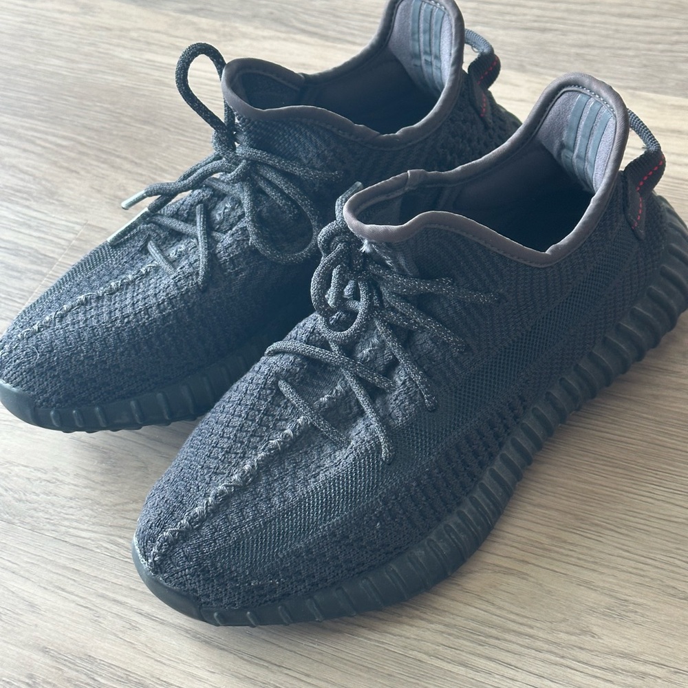 Adidas Yeezy Boost 350 V2 Black Sneakers